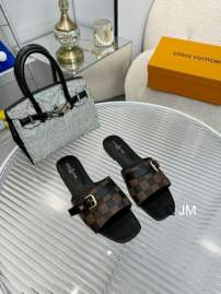 Picture of Louis Vuitton Slippers _SKULVsz35-40JM0109461